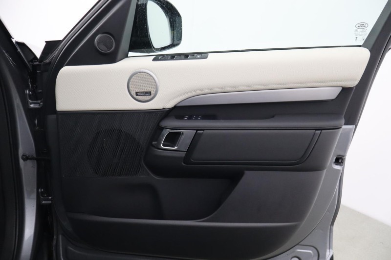 2024 (24) LAND ROVER DISCOVERY 3.0 D350 Dynamic HSE 5dr Auto 5804957