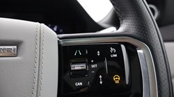 2021 (21) LAND ROVER RANGE ROVER EVOQUE 2.0 D200 R-Dynamic HSE 5dr Auto 5817282
