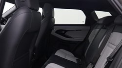 2021 (21) LAND ROVER RANGE ROVER EVOQUE 2.0 D200 R-Dynamic HSE 5dr Auto 5817265
