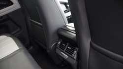 2021 (21) LAND ROVER RANGE ROVER EVOQUE 2.0 D200 R-Dynamic HSE 5dr Auto 5817271
