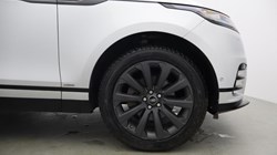2019 (69) LAND ROVER RANGE ROVER VELAR 2.0 D240 R-Dynamic SE 5dr Auto 5798317