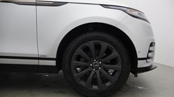 2019 (69) LAND ROVER RANGE ROVER VELAR 2.0 D240 R-Dynamic SE 5dr Auto 5798315