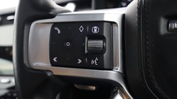 2024 (24) LAND ROVER DISCOVERY 3.0 D300 Metropolitan Edition 5dr Auto 5787745