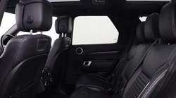 2024 (24) LAND ROVER DISCOVERY 3.0 D300 Metropolitan Edition 5dr Auto 5787703