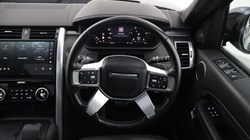 2024 (24) LAND ROVER DISCOVERY 3.0 D300 Metropolitan Edition 5dr Auto 5787719