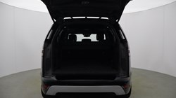 2024 (24) LAND ROVER DISCOVERY 3.0 D300 Metropolitan Edition 5dr Auto 5787690