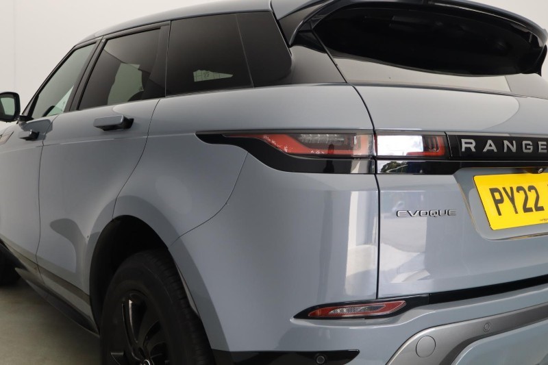 2022 (22) LAND ROVER RANGE ROVER EVOQUE 2.0 D200 R-Dynamic S 5dr Auto 5799572