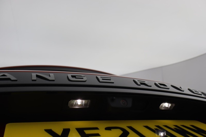 2021 (21) LAND ROVER RANGE ROVER EVOQUE 2.0 P300 R-Dynamic SE 5dr Auto 5791421