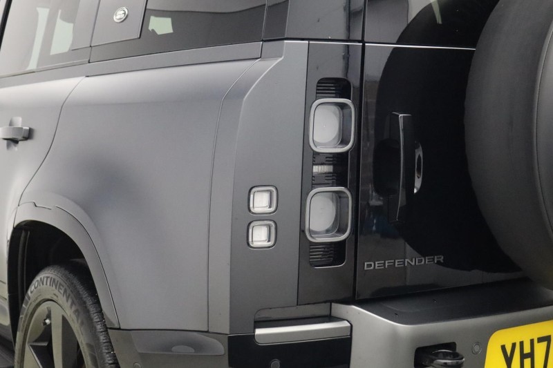 2021 (71) LAND ROVER DEFENDER 5.0 P525 V8 Carpathian Edition 110 5dr Auto 5829153