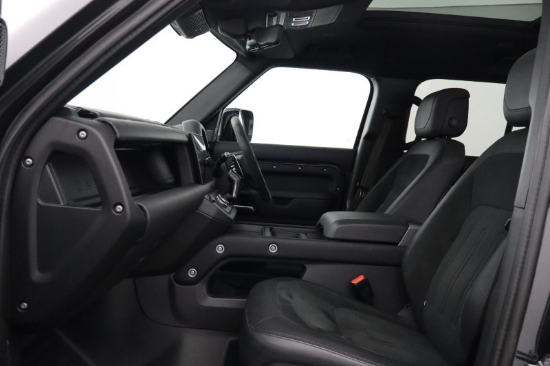 2021 (71) LAND ROVER DEFENDER 5.0 P525 V8 Carpathian Edition 110 5dr Auto 5829166