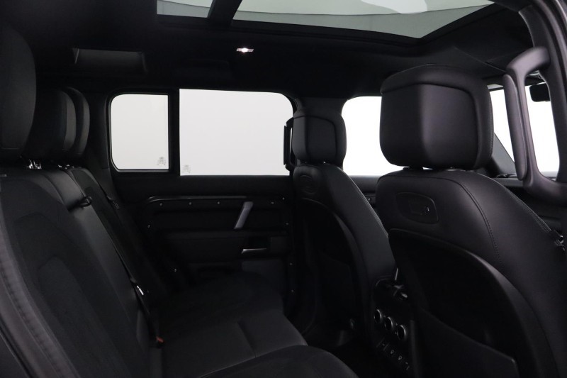 2021 (71) LAND ROVER DEFENDER 5.0 P525 V8 Carpathian Edition 110 5dr Auto 5829172