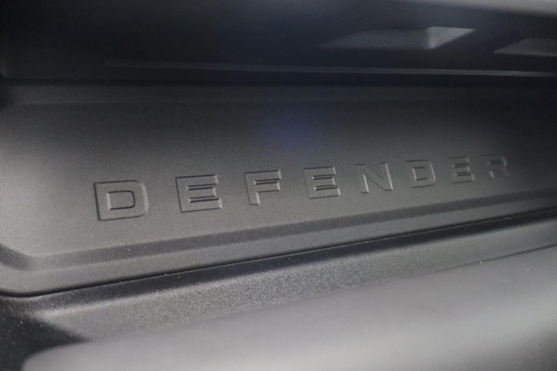 2021 (71) LAND ROVER DEFENDER 5.0 P525 V8 Carpathian Edition 110 5dr Auto 5829170