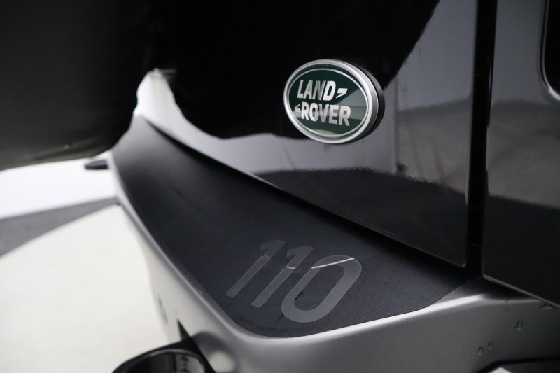 2021 (71) LAND ROVER DEFENDER 5.0 P525 V8 Carpathian Edition 110 5dr Auto 5829156