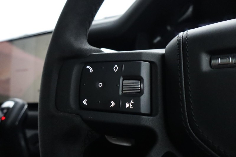 2021 (71) LAND ROVER DEFENDER 5.0 P525 V8 Carpathian Edition 110 5dr Auto 5829204
