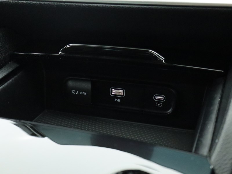 2025 (25) KIA SPORTAGE 1.6T GDi 207 HEV 3 5dr Auto 4841147