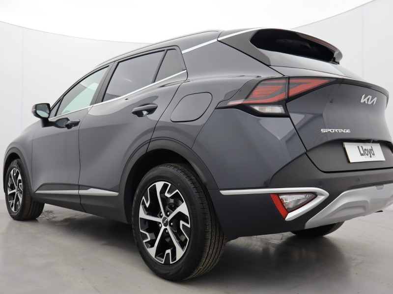 2025 (25) KIA SPORTAGE 1.6T GDi 207 HEV 3 5dr Auto 4841155