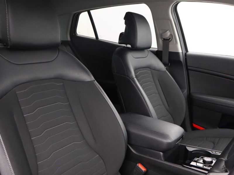 2025 (25) KIA SPORTAGE 1.6T GDi 207 HEV 3 5dr Auto 4841135