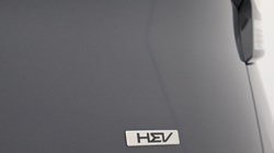 2025 (25) KIA SPORTAGE 1.6T GDi 207 HEV 3 5dr Auto 4841158