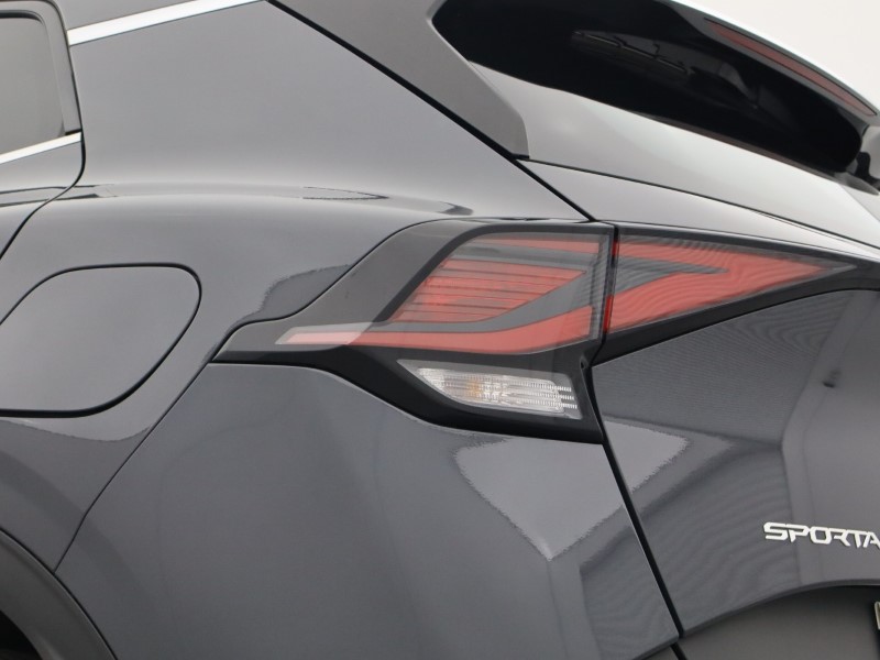 2025 (25) KIA SPORTAGE 1.6T GDi 207 HEV 3 5dr Auto 4841156