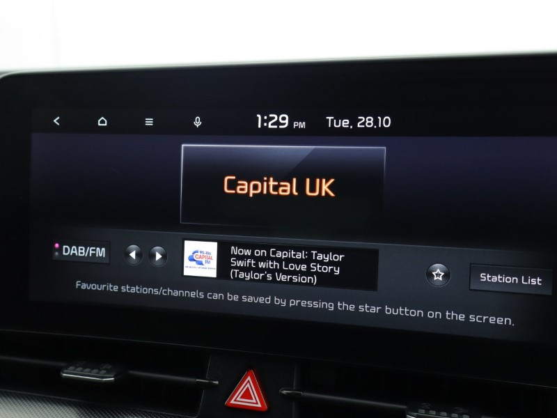 2025 (25) KIA SPORTAGE 1.6T GDi 207 HEV 3 5dr Auto 4841139