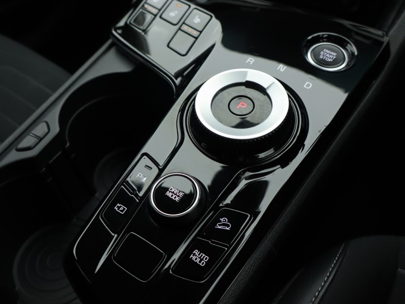 2025 (25) KIA SPORTAGE 1.6T GDi 207 HEV 3 5dr Auto 4841150