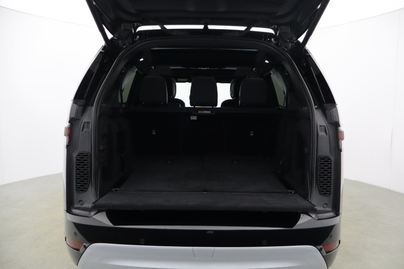 2023 (73) LAND ROVER COMMERCIAL DEFENDER 3.0 D250 Hard Top SE Auto 5870554