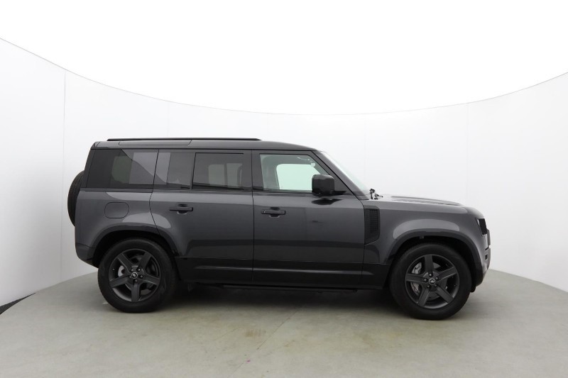 2025 (25) LAND ROVER DEFENDER 2.0 P300e X-Dynamic SE 110 5dr Auto 5820978