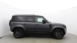 2025 (25) LAND ROVER DEFENDER 2.0 P300e X-Dynamic SE 110 5dr Auto 5820978