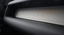 2025 (25) LAND ROVER DEFENDER 2.0 P300e X-Dynamic SE 110 5dr Auto 5821040