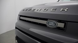 2025 (25) LAND ROVER DEFENDER 2.0 P300e X-Dynamic SE 110 5dr Auto 5821006