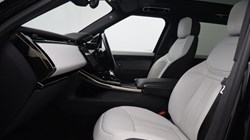 2024 (24) LAND ROVER RANGE ROVER SPORT 3.0 D300 Dynamic SE 5dr Auto 5816054