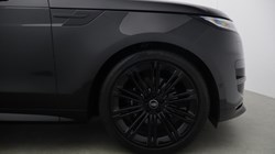 2024 (24) LAND ROVER RANGE ROVER SPORT 3.0 D300 Dynamic SE 5dr Auto 5816116