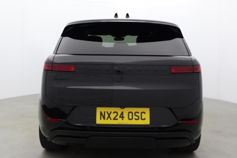 2024 (24) LAND ROVER RANGE ROVER SPORT 3.0 D300 Dynamic SE 5dr Auto 5816038