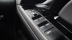 2021 (71) LAND ROVER RANGE ROVER EVOQUE 2.0 D200 R-Dynamic S 5dr Auto 5815691