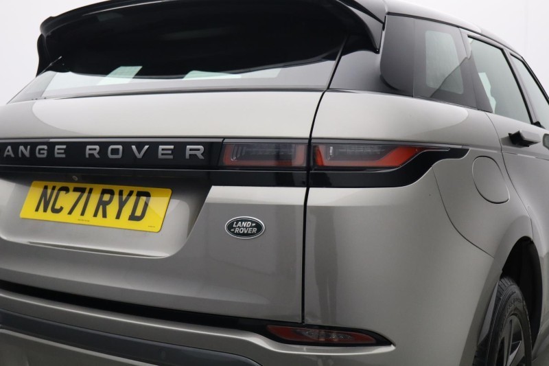 2021 (71) LAND ROVER RANGE ROVER EVOQUE 2.0 D200 R-Dynamic S 5dr Auto 5815640