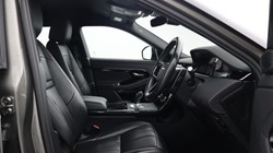 2021 (71) LAND ROVER RANGE ROVER EVOQUE 2.0 D200 R-Dynamic S 5dr Auto 5815668