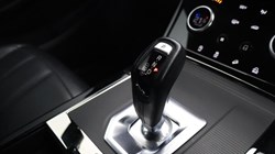 2021 (71) LAND ROVER RANGE ROVER EVOQUE 2.0 D200 R-Dynamic S 5dr Auto 5815672