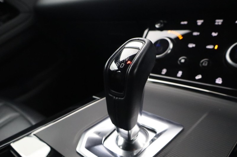 2021 (71) LAND ROVER RANGE ROVER EVOQUE 2.0 D200 R-Dynamic S 5dr Auto 5815692