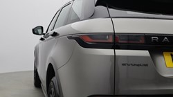 2021 (71) LAND ROVER RANGE ROVER EVOQUE 2.0 D200 R-Dynamic S 5dr Auto 5815638