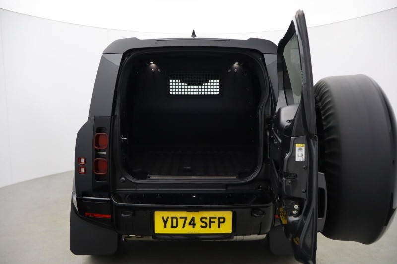 2024 (74) LAND ROVER COMMERCIAL DEFENDER 3.0 D350 Hard Top X-Dynamic HSE Auto 5888563