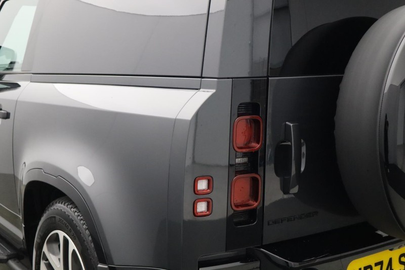 2024 (74) LAND ROVER COMMERCIAL DEFENDER 3.0 D350 Hard Top X-Dynamic HSE Auto 5888559