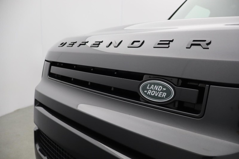 2024 (74) LAND ROVER COMMERCIAL DEFENDER 3.0 D350 Hard Top X-Dynamic HSE Auto 5888584