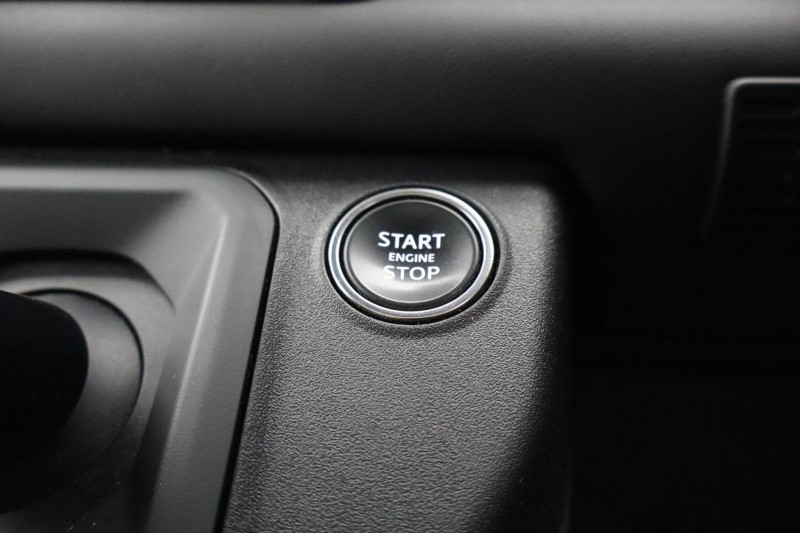 2023 (72) LAND ROVER DEFENDER 3.0 D250 X-Dynamic HSE 90 3dr Auto 5834195