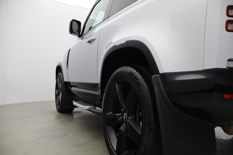 2023 (72) LAND ROVER DEFENDER 3.0 D250 X-Dynamic HSE 90 3dr Auto 5834144