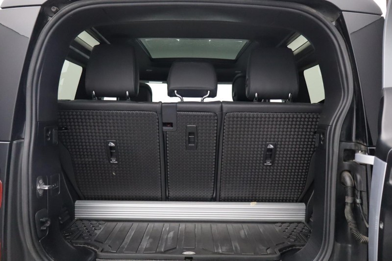 2023 (72) LAND ROVER DEFENDER 3.0 D250 X-Dynamic HSE 90 3dr Auto 5834135