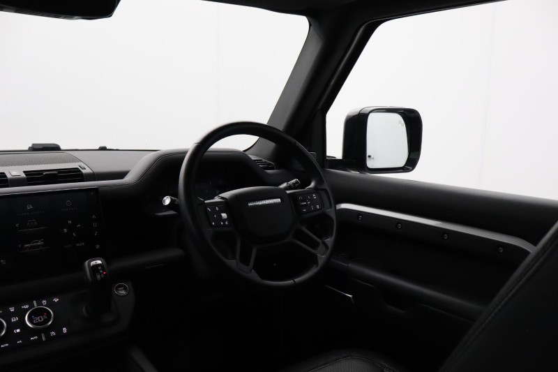 2023 (72) LAND ROVER DEFENDER 3.0 D250 X-Dynamic HSE 90 3dr Auto 5834167