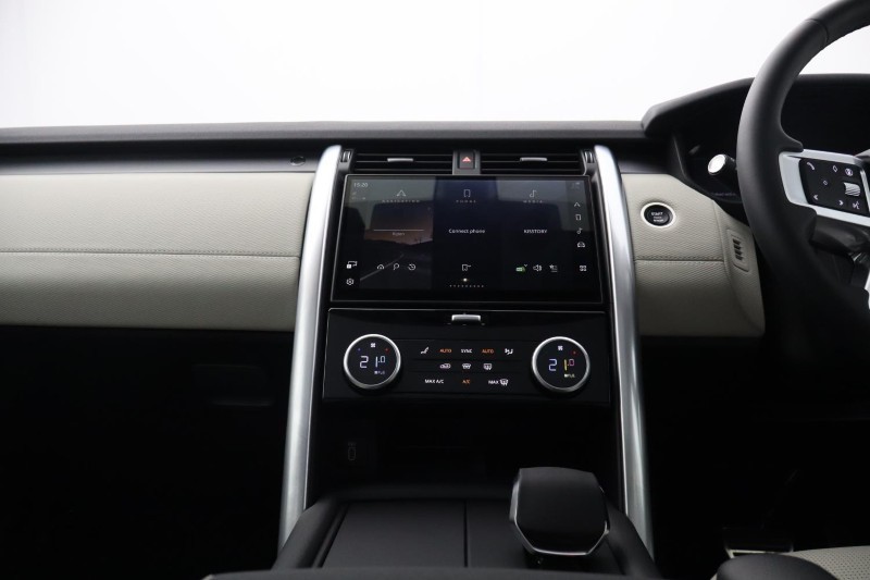 2026 (75) LAND ROVER DISCOVERY 3.0 D350 Dynamic SE 5dr Auto 5814012