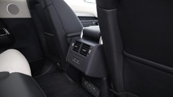2026 (75) LAND ROVER DISCOVERY 3.0 D350 Dynamic SE 5dr Auto 5814008