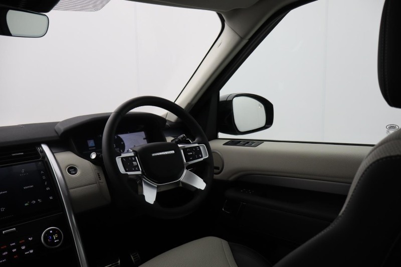 2026 (75) LAND ROVER DISCOVERY 3.0 D350 Dynamic SE 5dr Auto 5814015