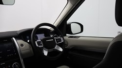 2026 (75) LAND ROVER DISCOVERY 3.0 D350 Dynamic SE 5dr Auto 5814015